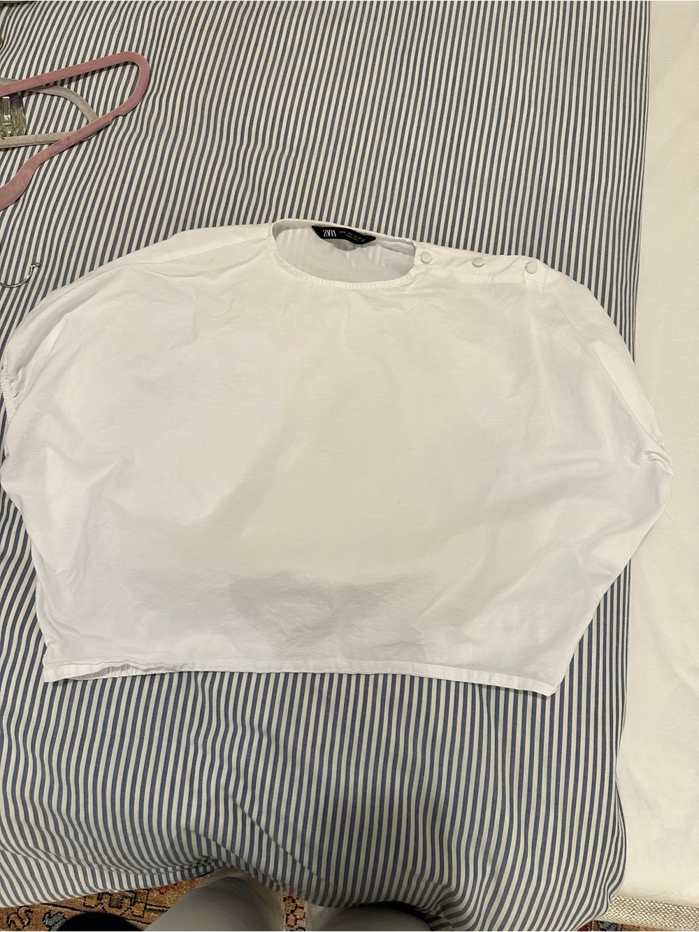 Zara White Button-Shoulder Cropped top